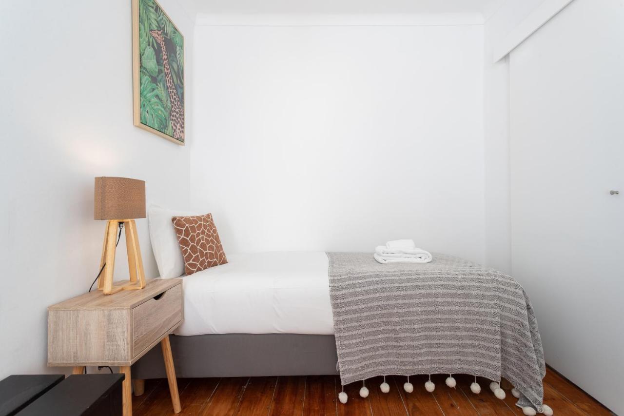 Sao Bento Cozy Apartments - By Lu Holidays Lisbon Exterior photo